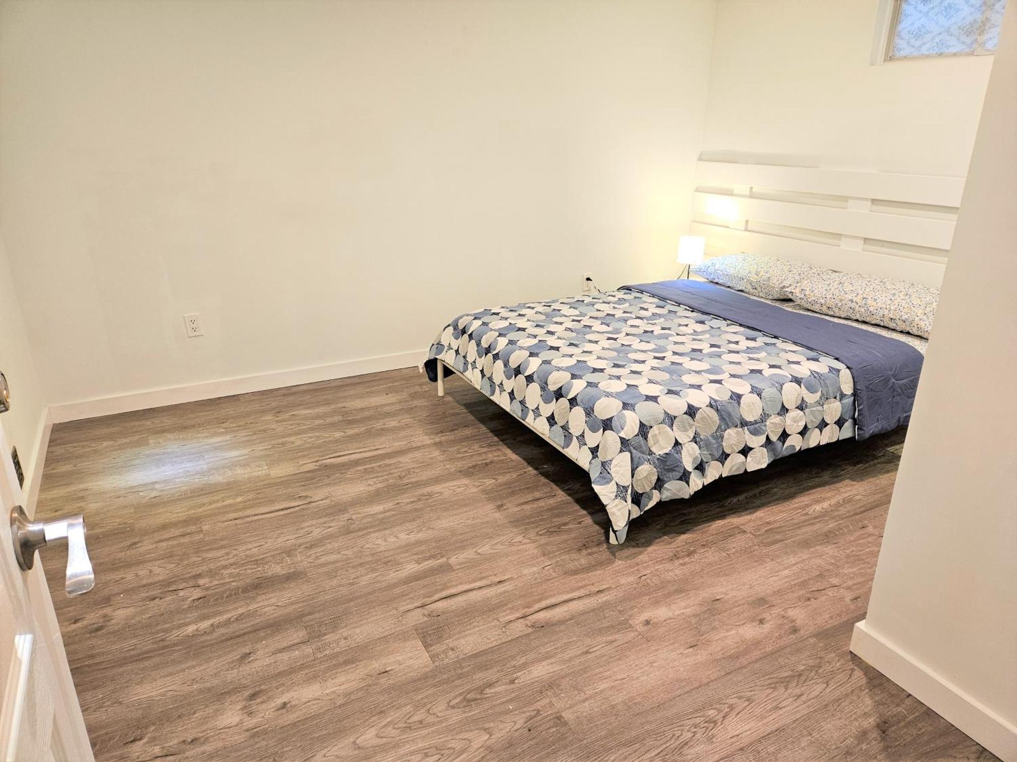 דירות מיסיסאוגה Charming Detached House Near The Airport מראה חיצוני תמונה